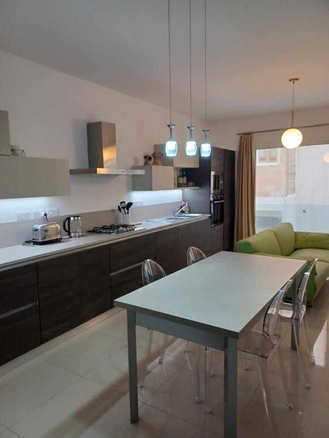 Sliema Apartment Close To Beach المظهر الخارجي الصورة